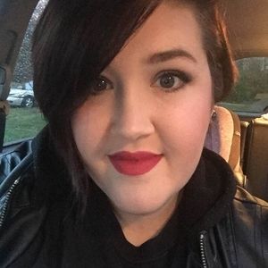 Meet your Posher, Mandy